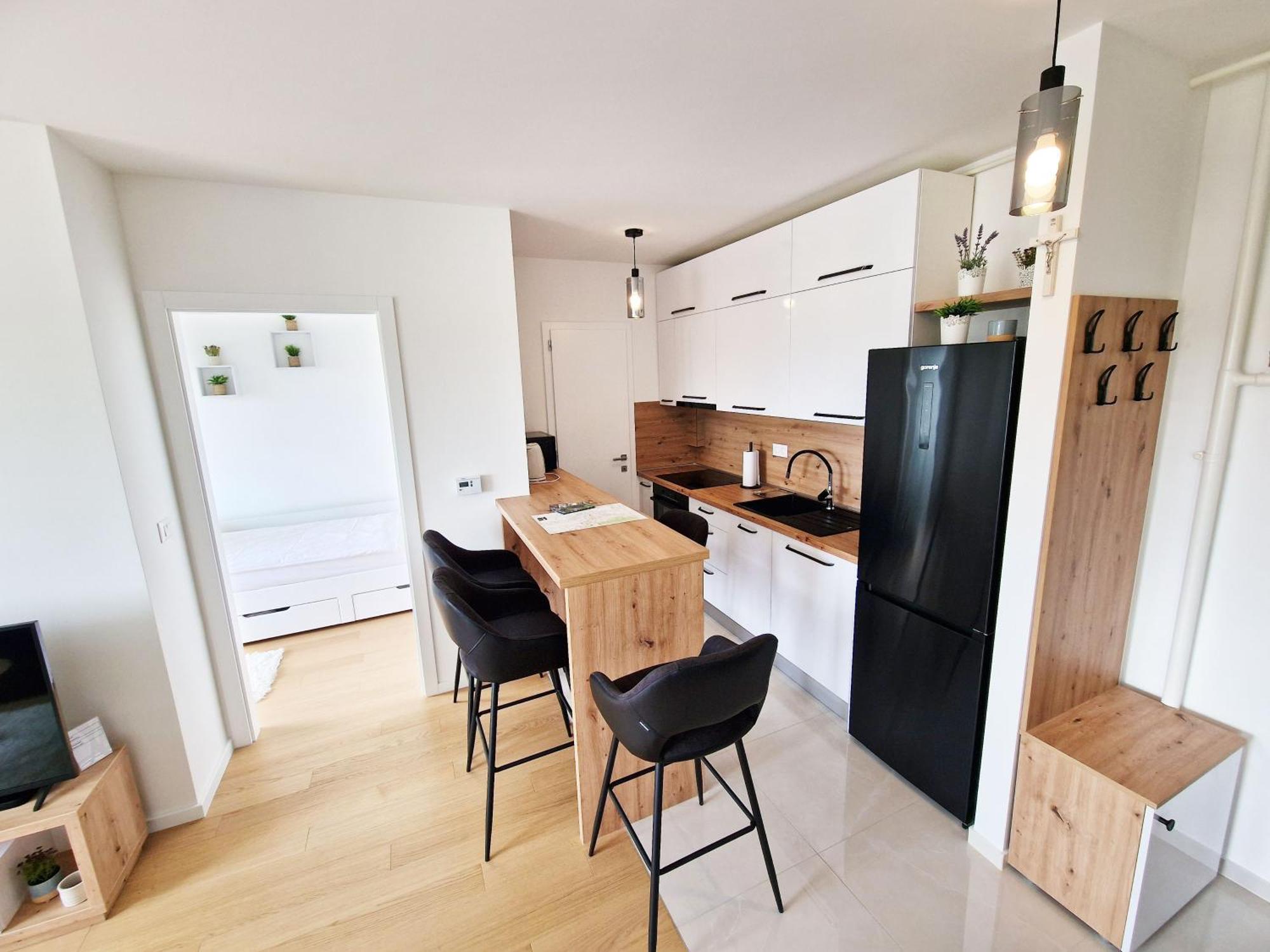 Apartment Queen Karlovac Exterior photo
